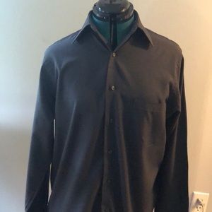 VanHeusen black dress shirt